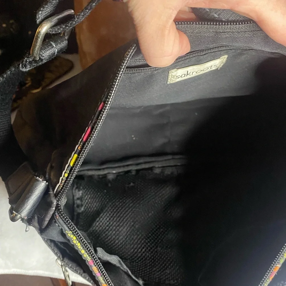 Sakroots Recycled Ecotwill New Adventure Hobo Bag - Picture 7 of 8